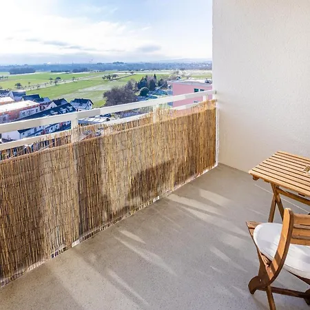 Moderne 2-zimmer-wohnung Mit Atemberaubender Skyline Aussicht Auf Frankfurt! Appartamento Steinbach im Taunus