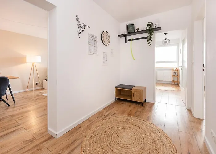 شقة Moderne 2-zimmer-wohnung Mit Atemberaubender Skyline Aussicht Auf Frankfurt!